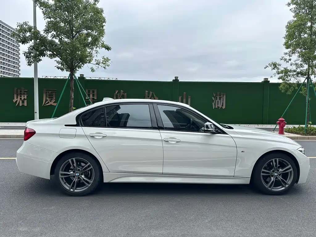 BMW 3 Series — фото 10
