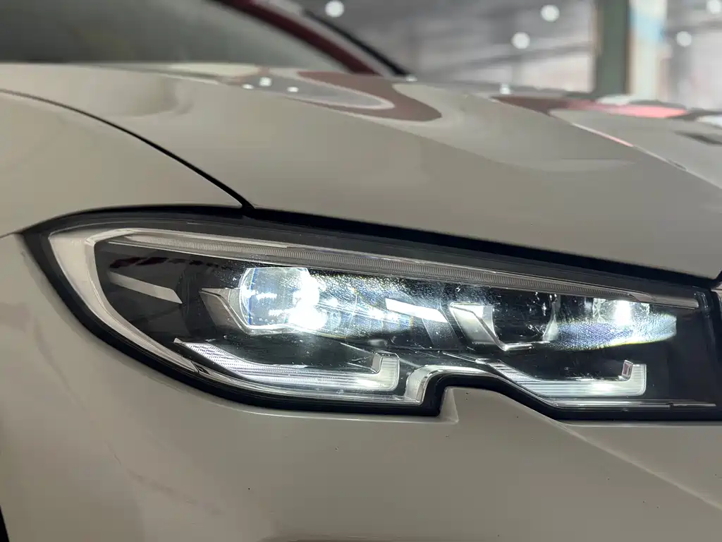 BMW 3 Series — фото 4