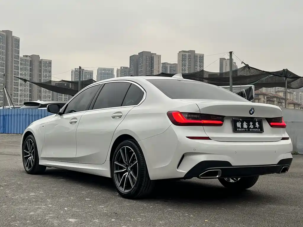 BMW 3 Series — фото 10
