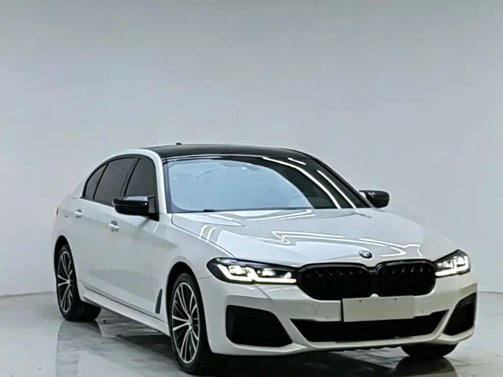 BMW 5 Series — фото 3