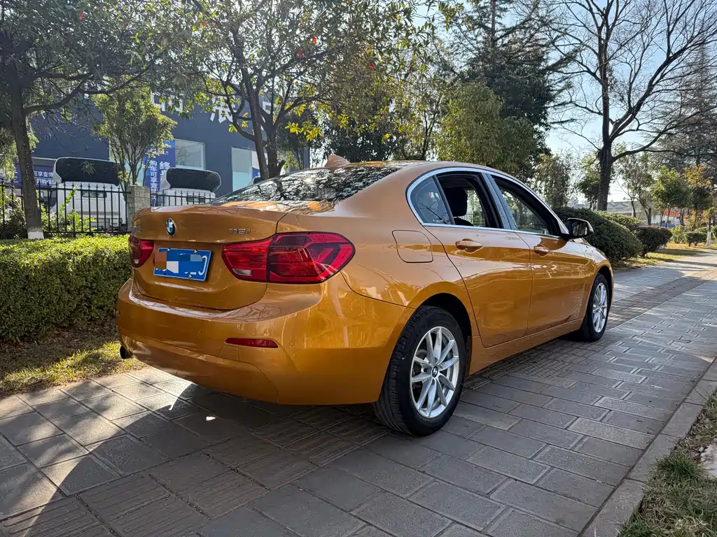 BMW 1 Series — фото 6