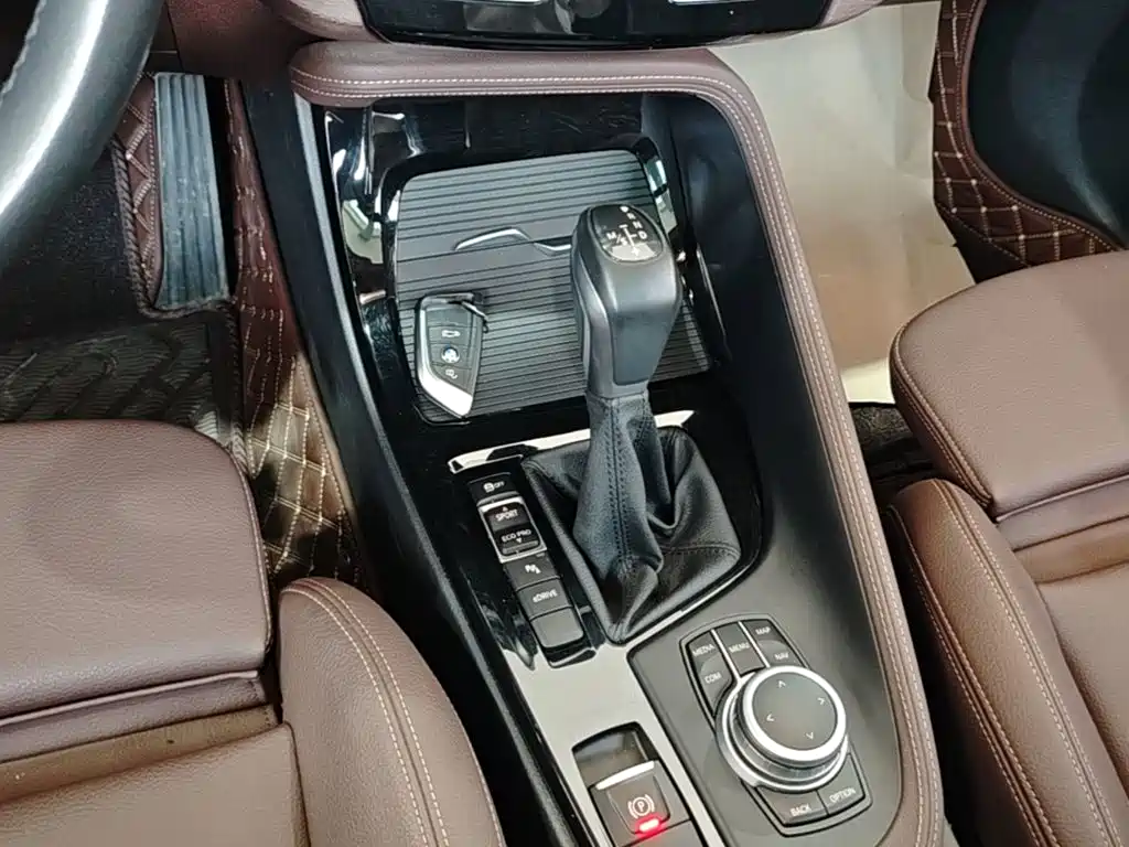 BMW X1 New Energy — фото 14