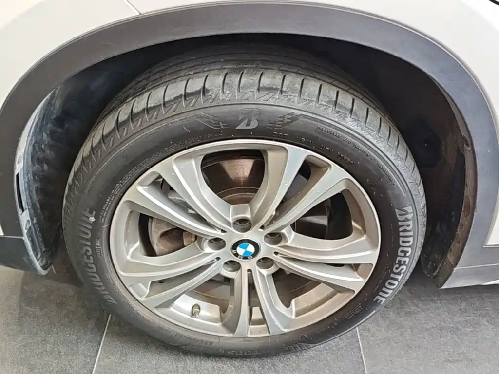 BMW X1 New Energy — фото 23