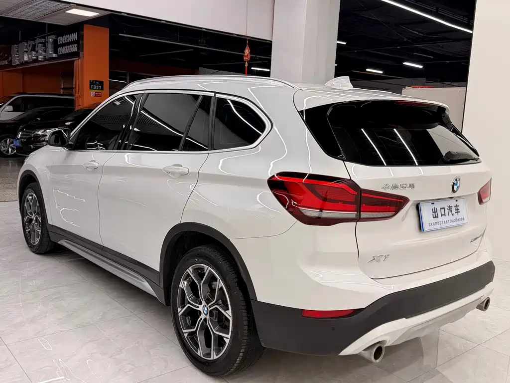 BMW X1 — фото 4