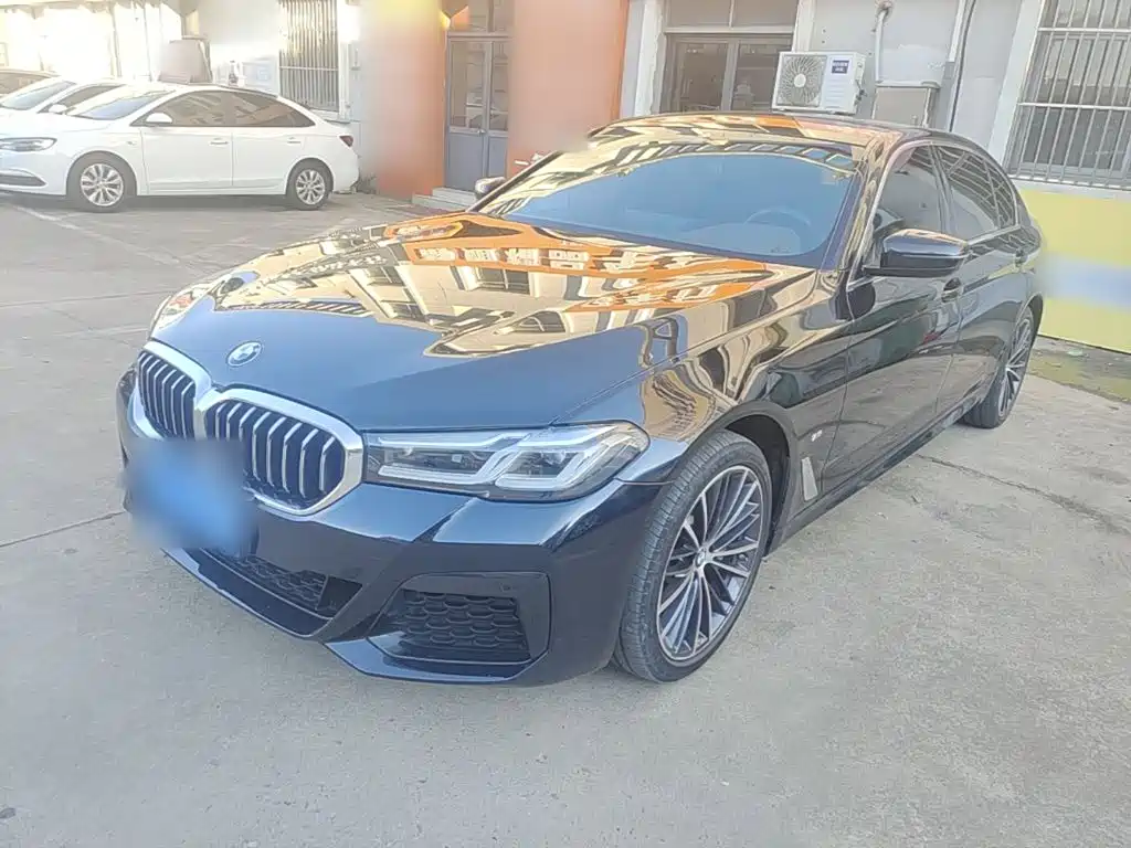 BMW 5 Series — фото 2