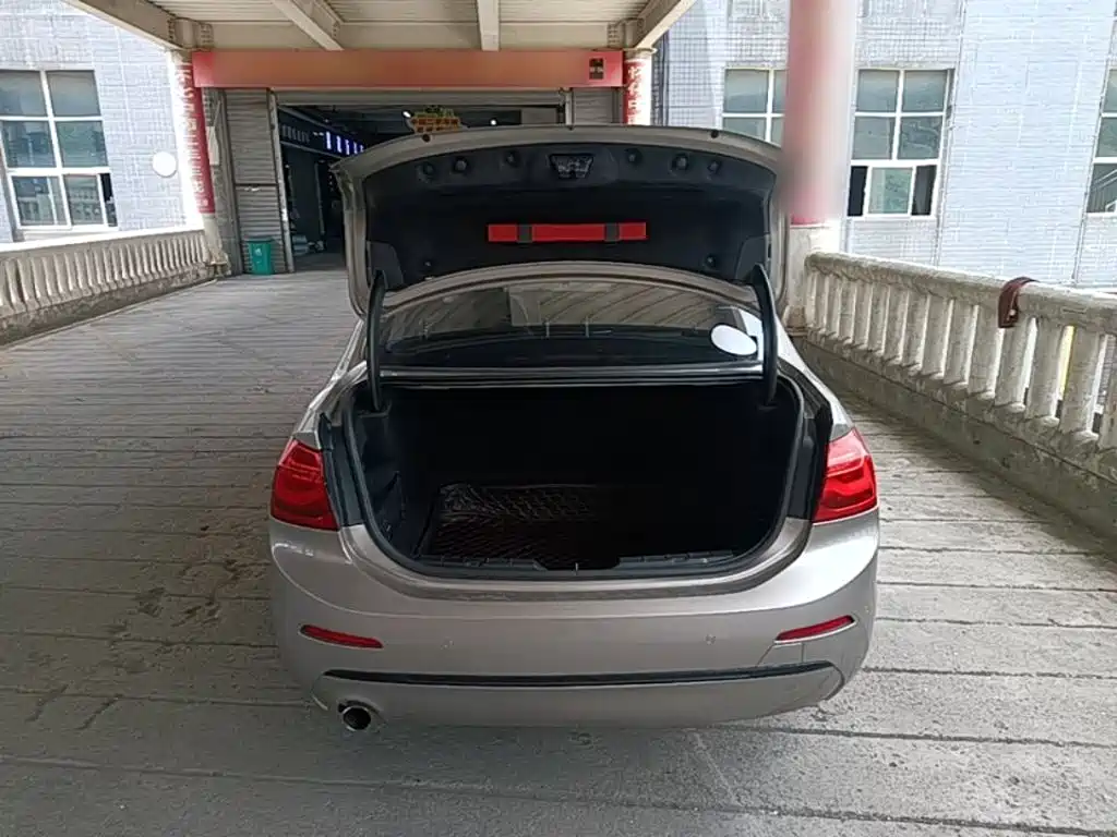 BMW 1 Series — фото 19