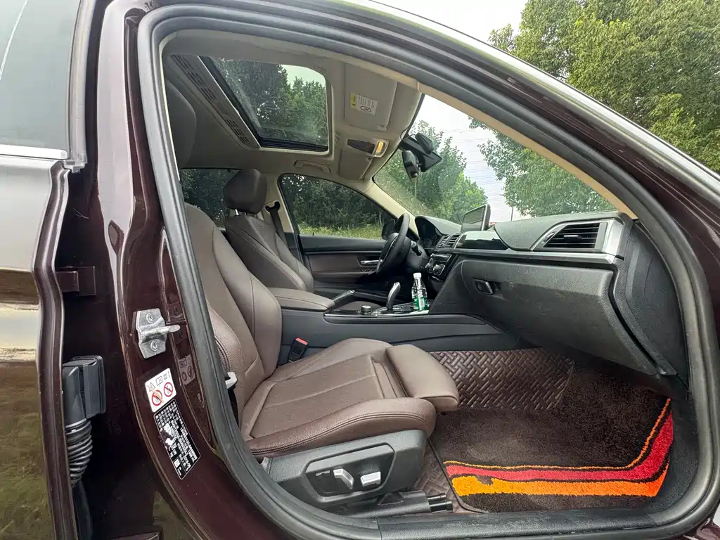 BMW 3 Series — фото 10