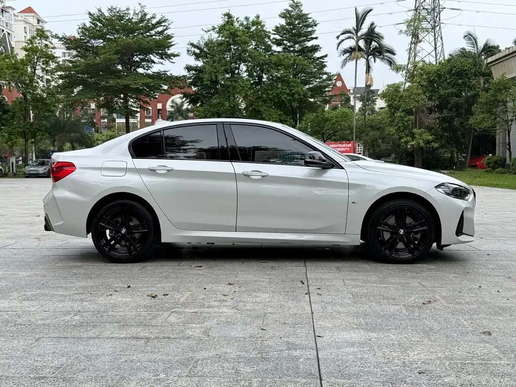 BMW 1 Series — фото 13