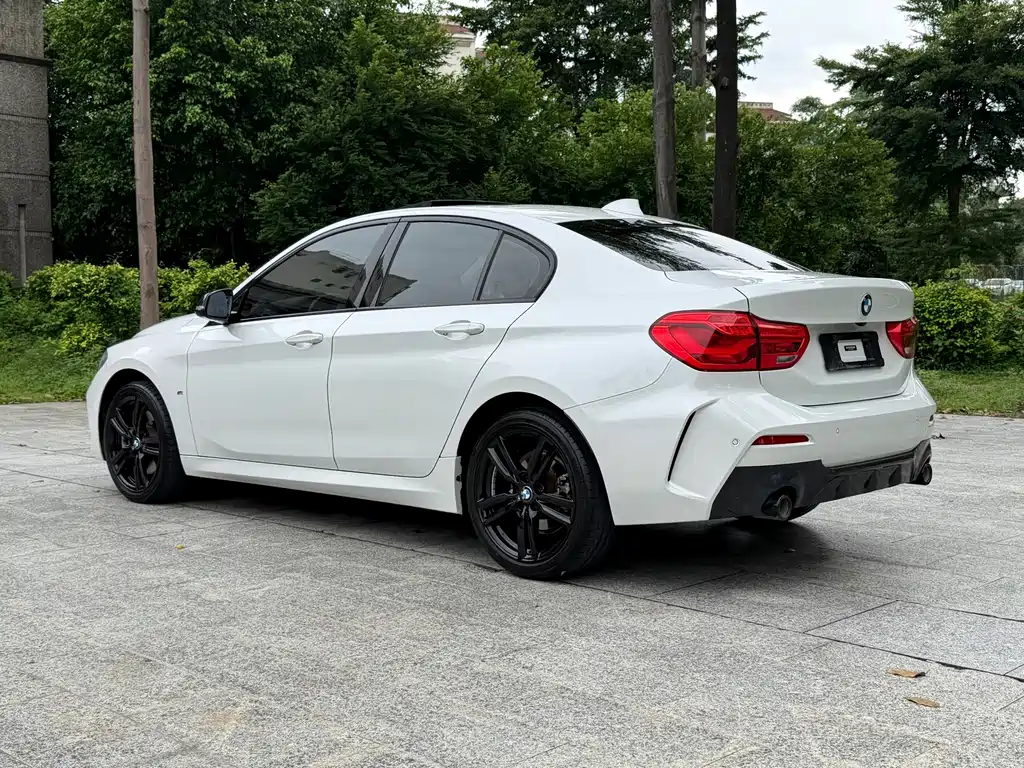 BMW 1 Series — фото 14