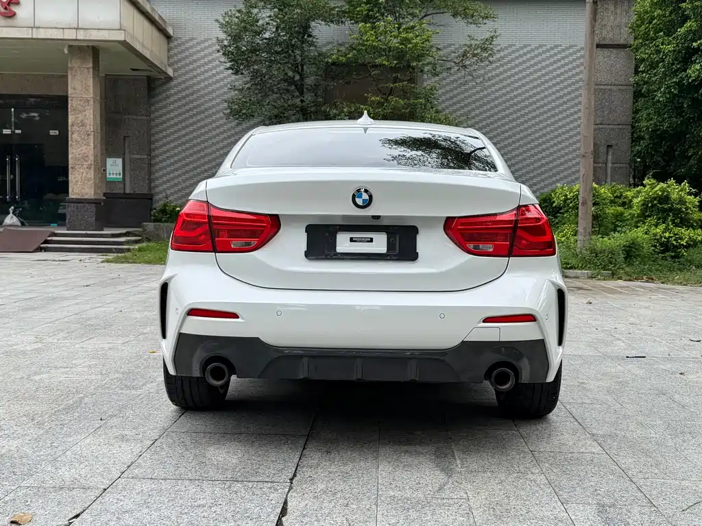 BMW 1 Series — фото 15