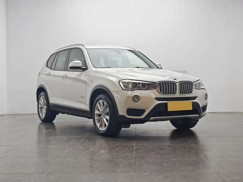 BMW X3 (Import) — фото 2