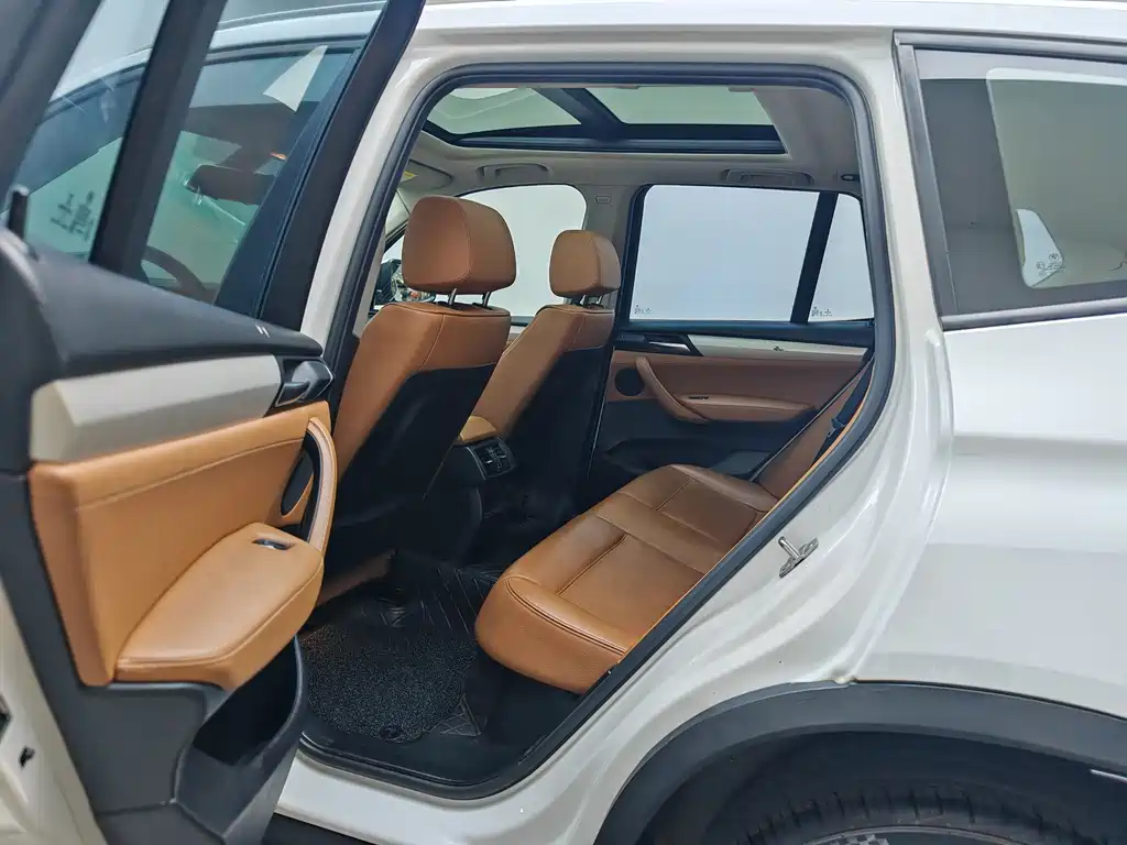 BMW X3 (Import) — фото 17