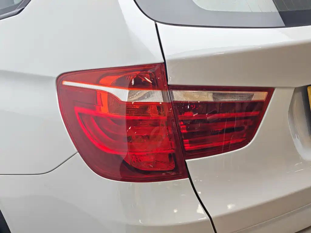 BMW X3 (Import) — фото 7
