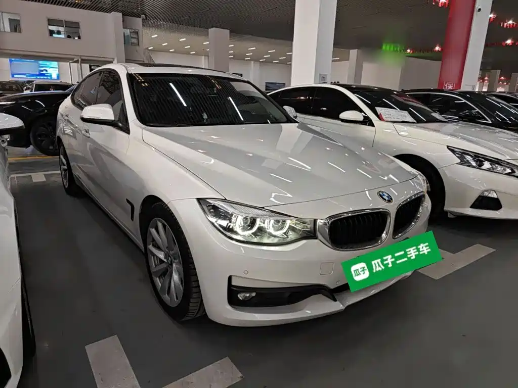 BMW 3 Series GT — фото 22