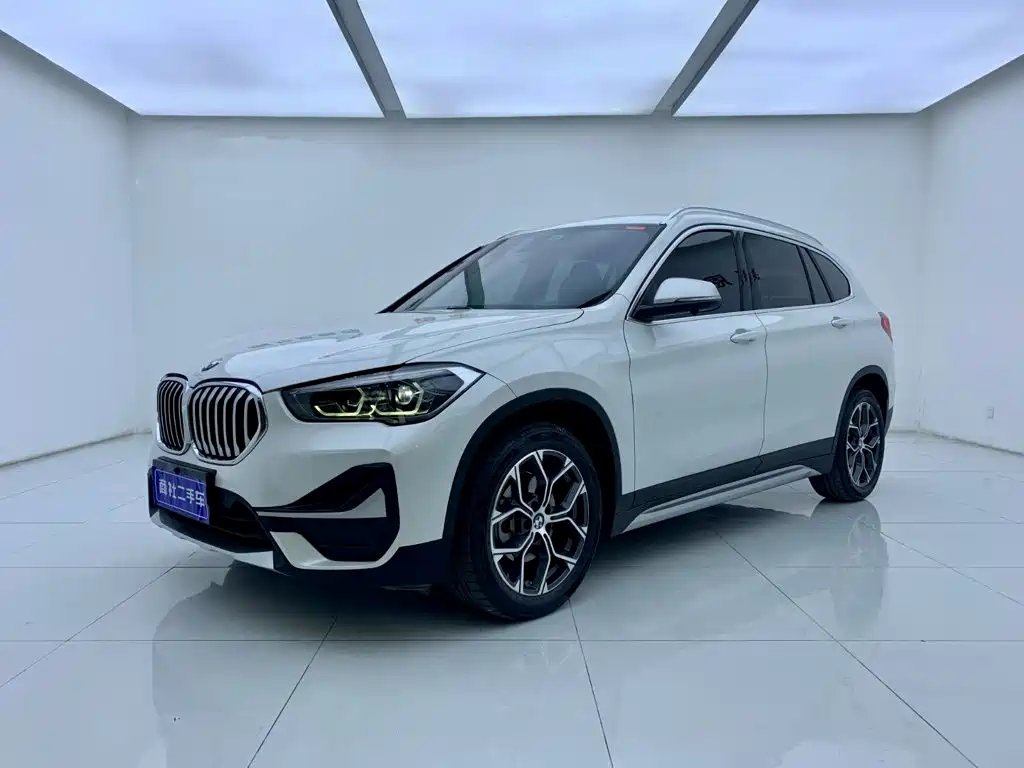 BMW X1 — фото 2