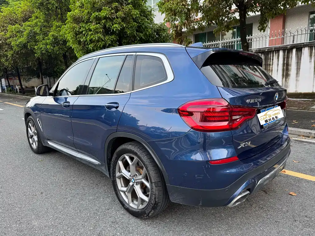 BMW X3 — фото 3
