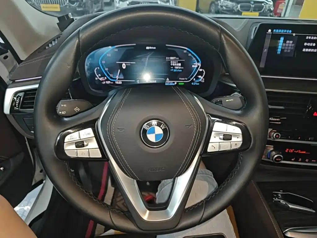 BMW 5 Series New Energy — фото 11