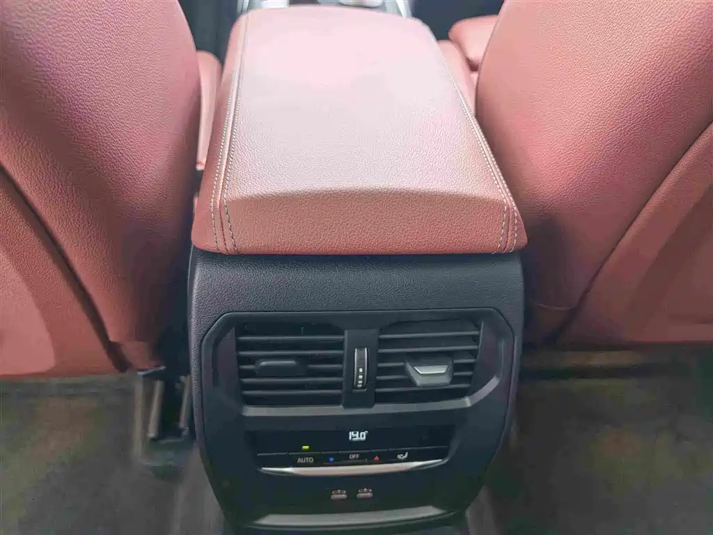 BMW 3 Series — фото 11