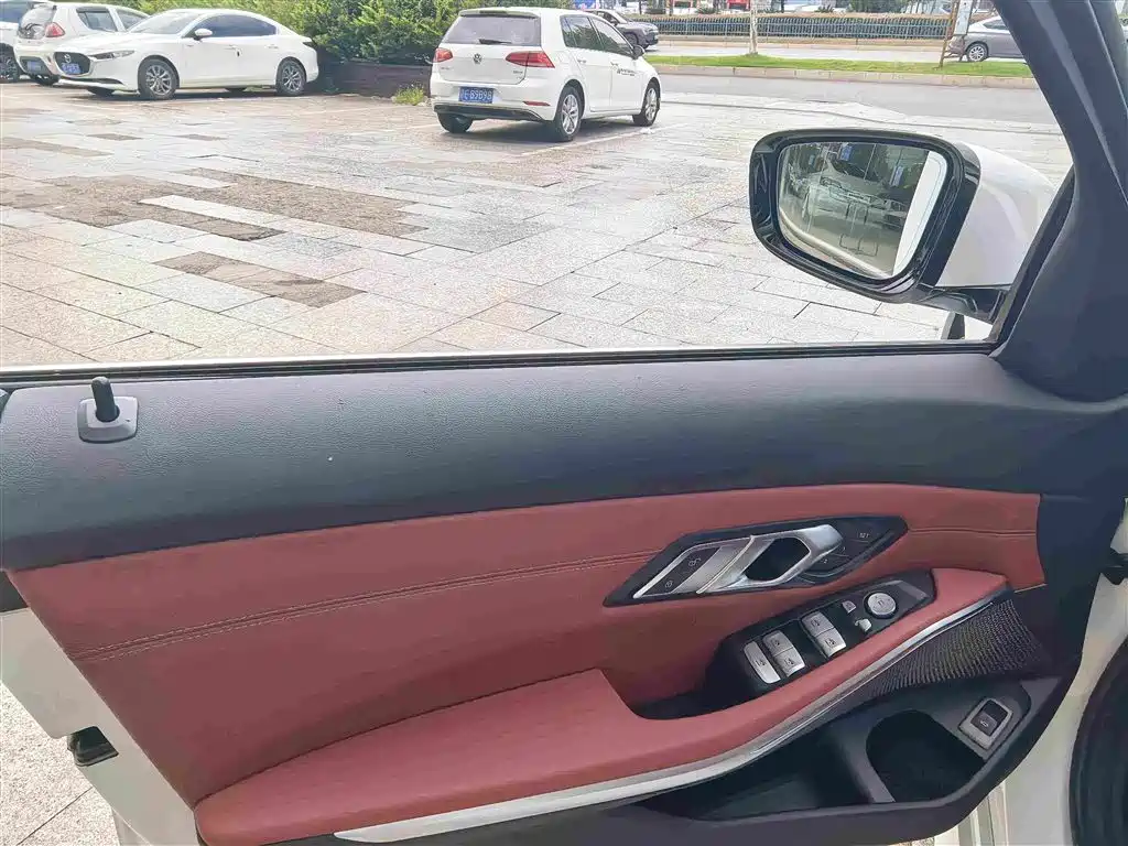 BMW 3 Series — фото 14