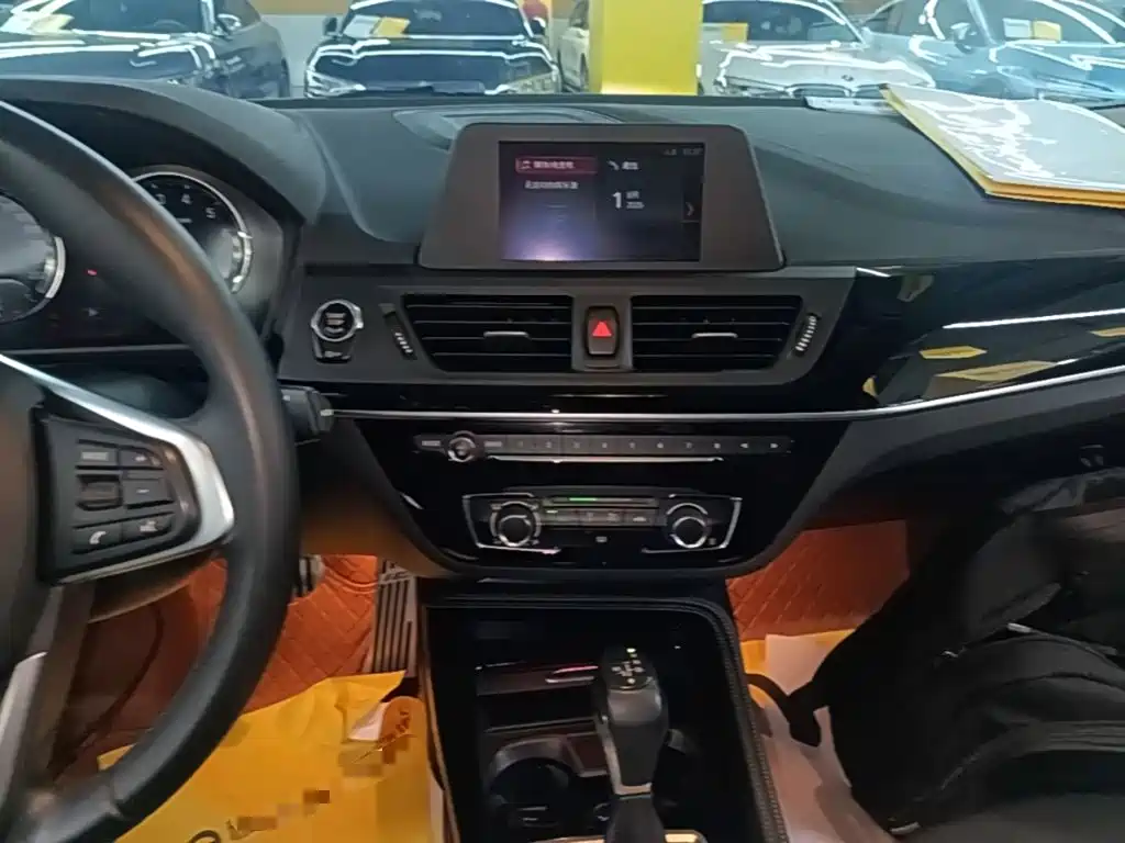 BMW 1 Series — фото 13