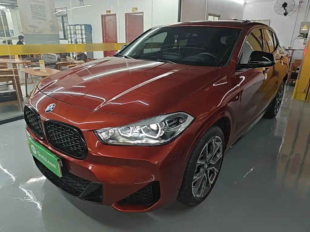 BMW X2