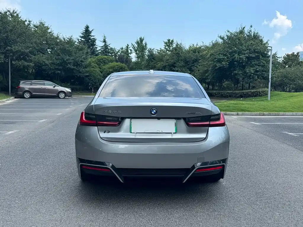 BMW i3 — фото 11