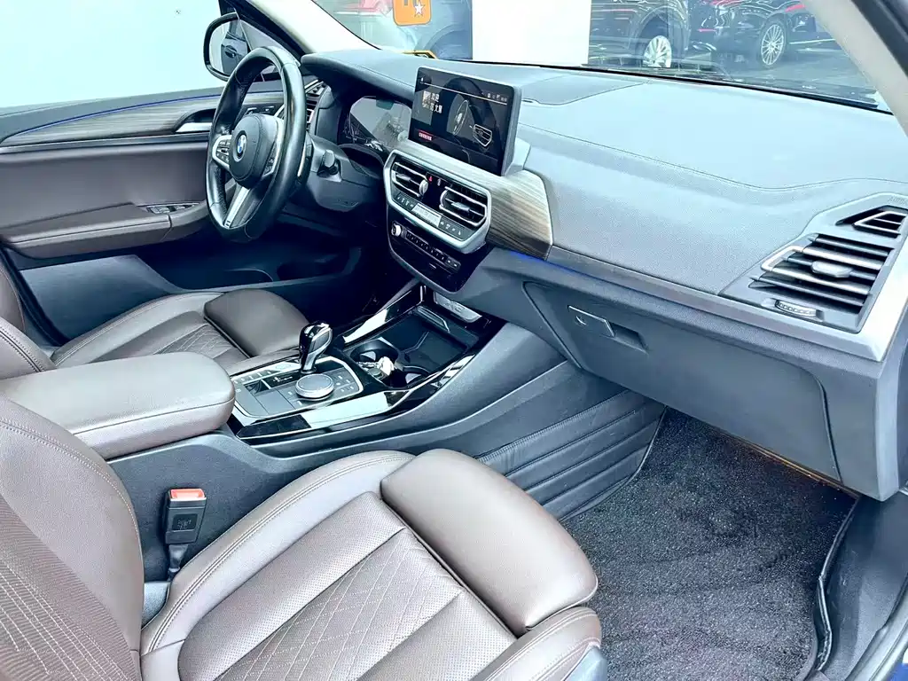 BMW X3 — фото 14