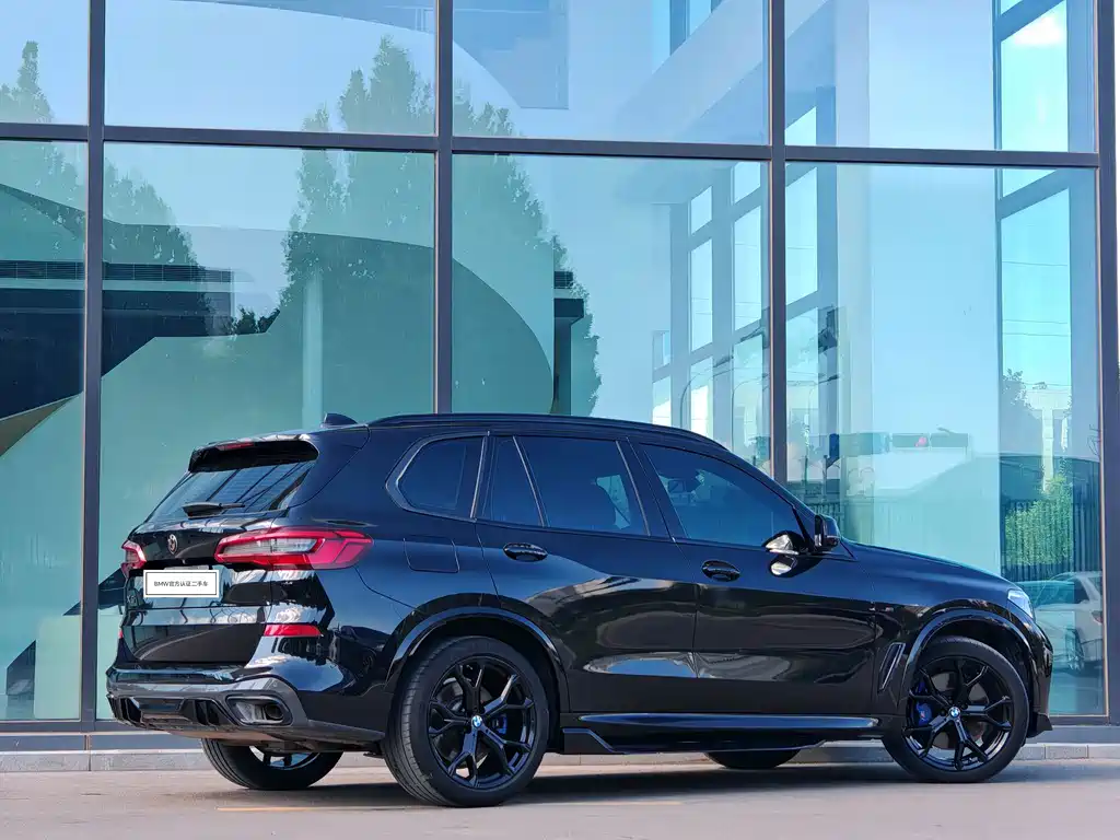 BMW X5 (Import) — фото 4