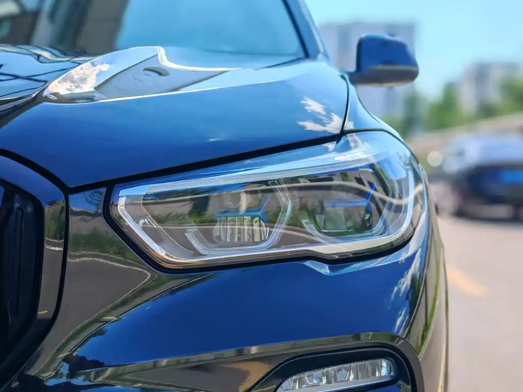 BMW X5 (Import) — фото 9