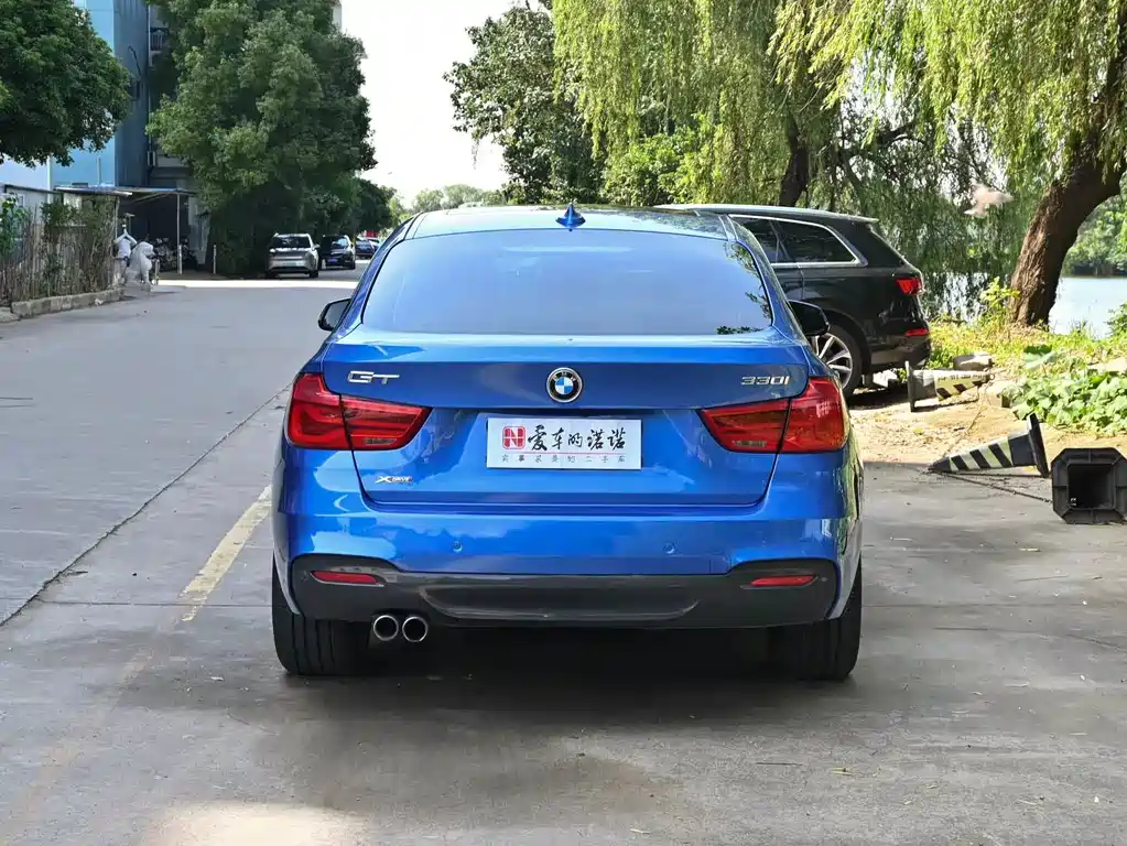 BMW 3 Series GT — фото 5