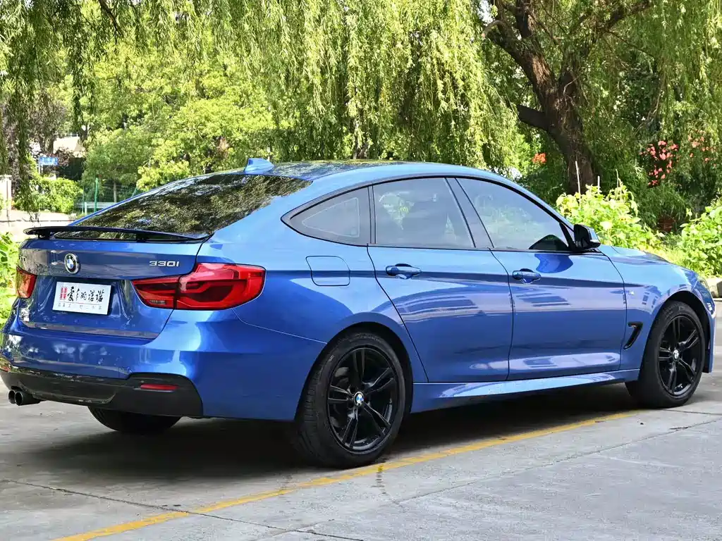 BMW 3 Series GT — фото 6