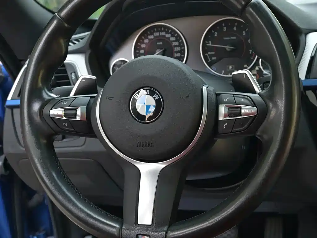 BMW 3 Series GT — фото 10