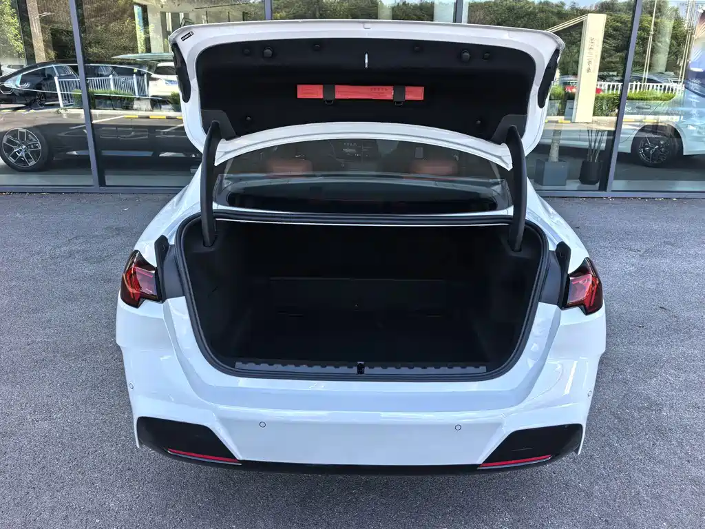 BMW 2 Series — фото 18