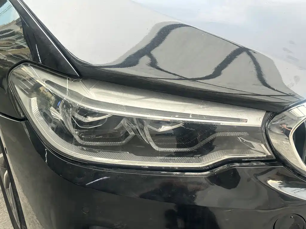 BMW 5 Series — фото 24