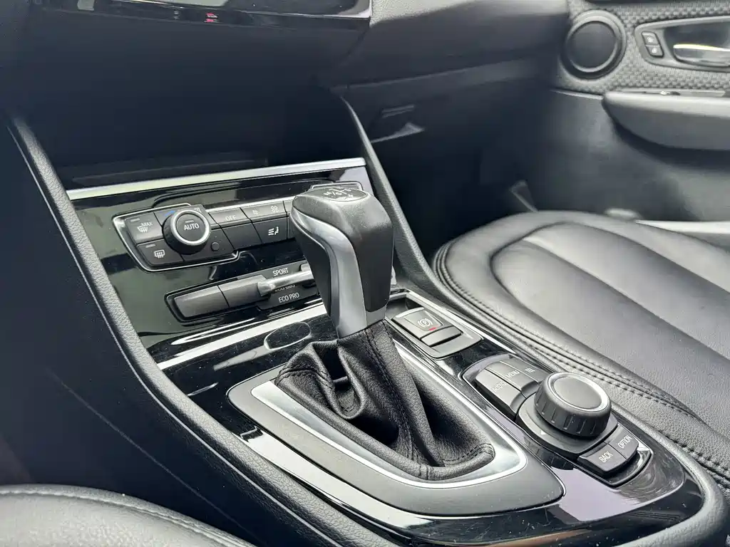 BMW 2 Series Gran Tourer — фото 8
