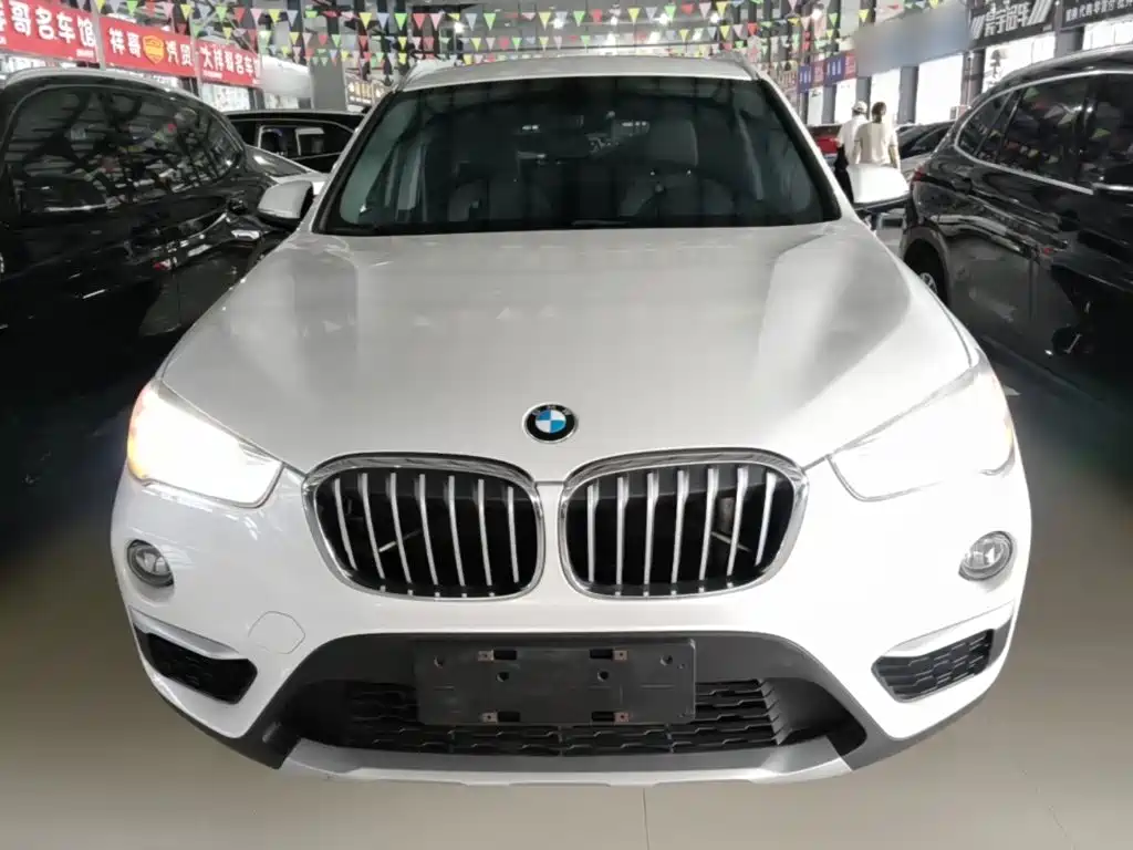 BMW X1 — фото 3