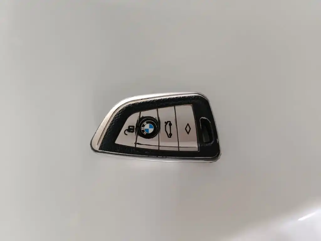 BMW X1 — фото 9