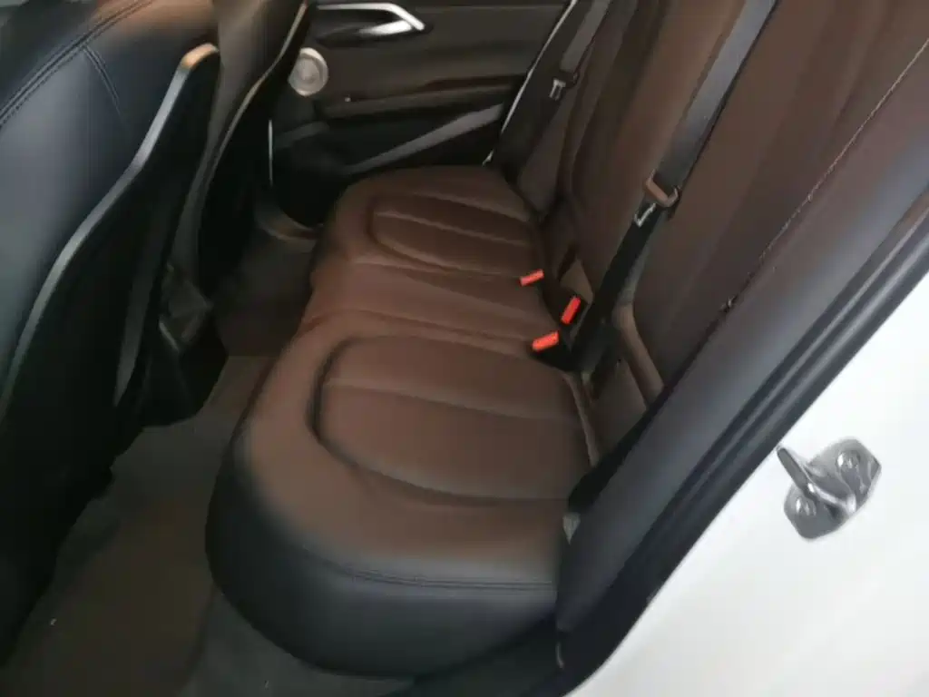 BMW 1 Series — фото 17
