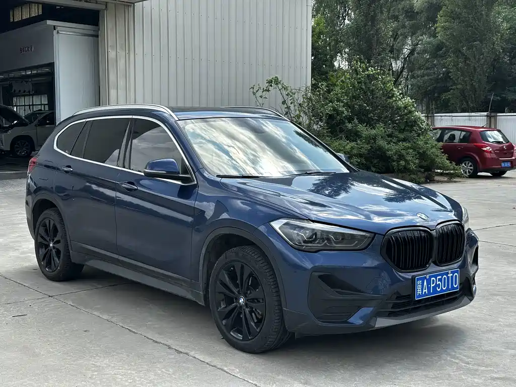 BMW X1 — фото 4
