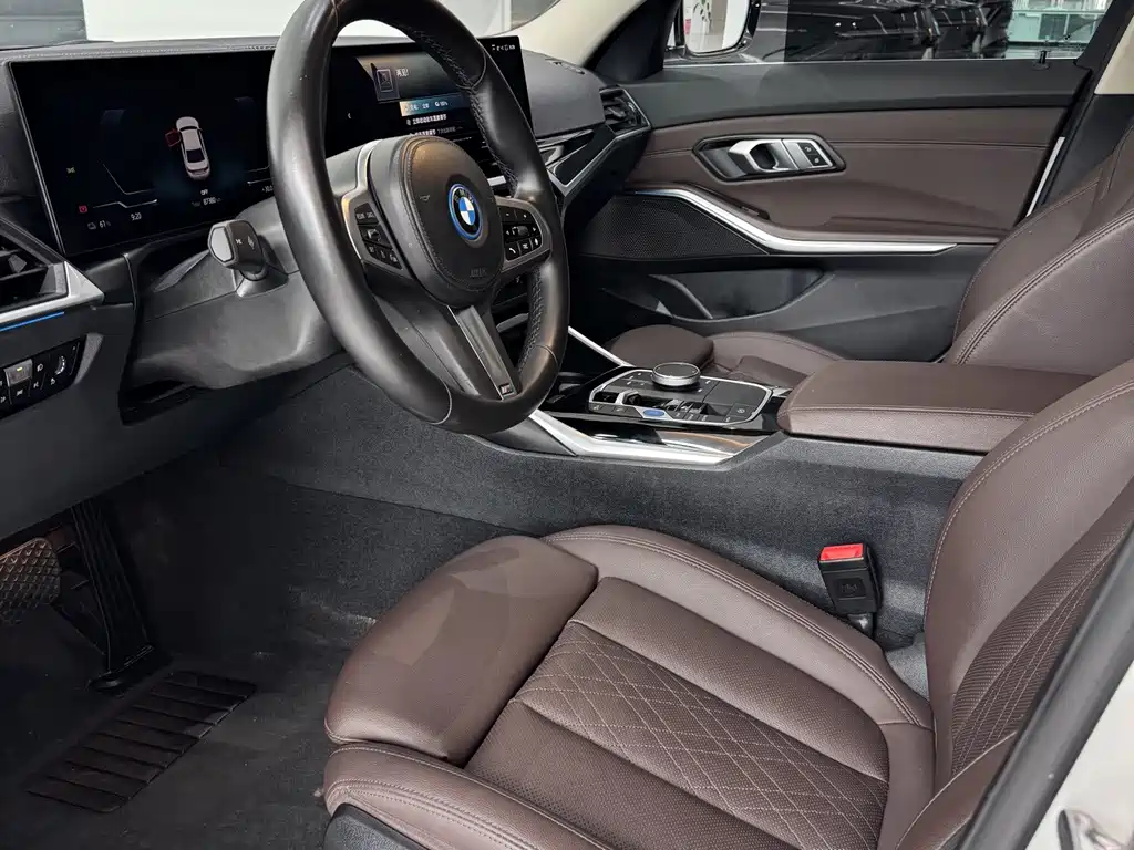 BMW i3 — фото 4