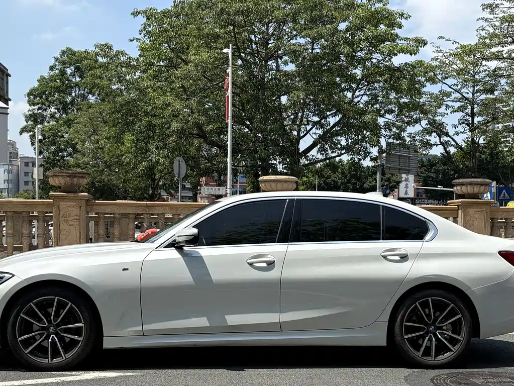 BMW 3 Series — фото 2