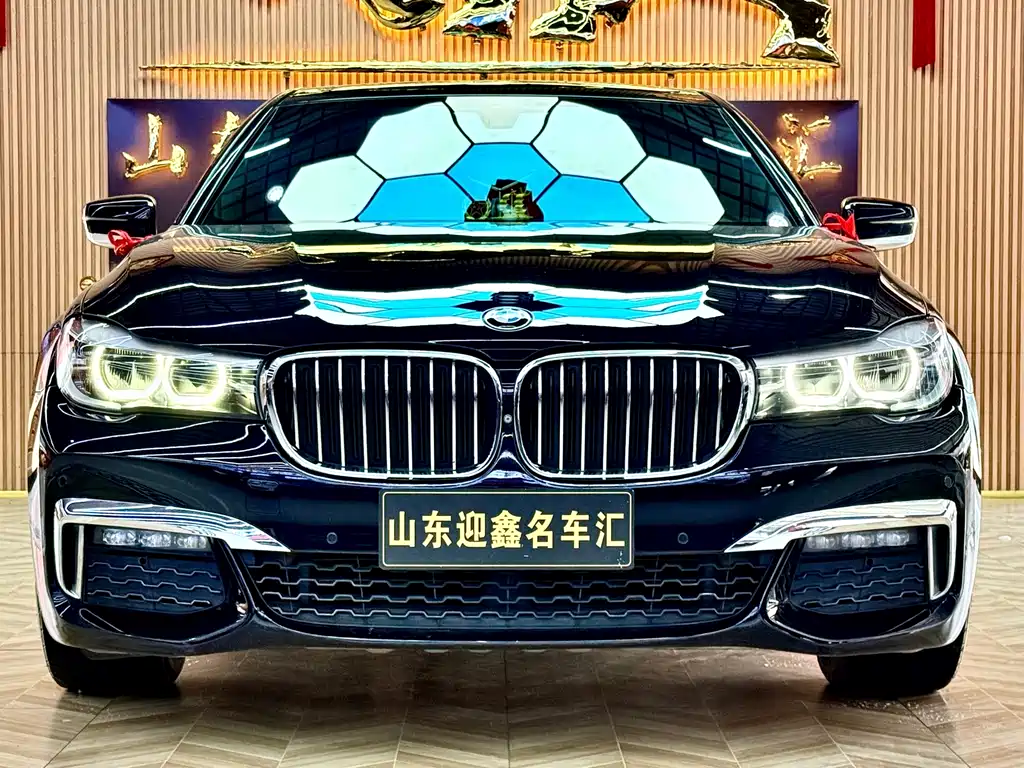 BMW 7 Series — фото 2