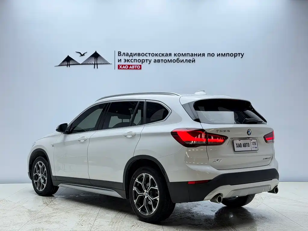 BMW X1 — фото 4