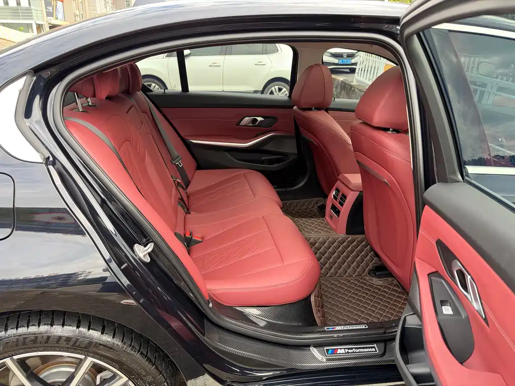 BMW 3 Series — фото 11