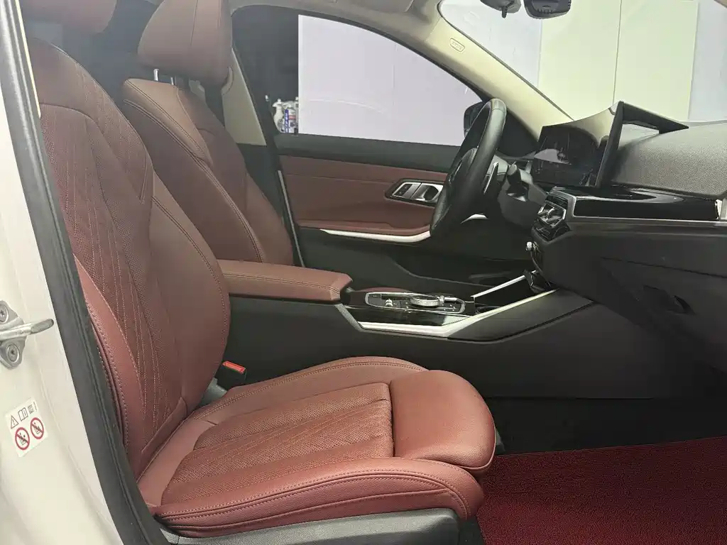 BMW 3 Series — фото 16