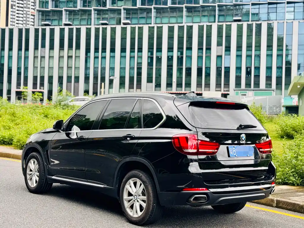 BMW X5 (Import) — фото 11