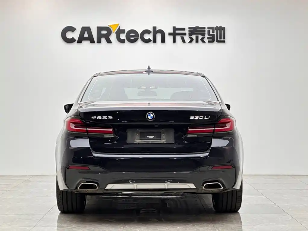 BMW 5 Series — фото 4