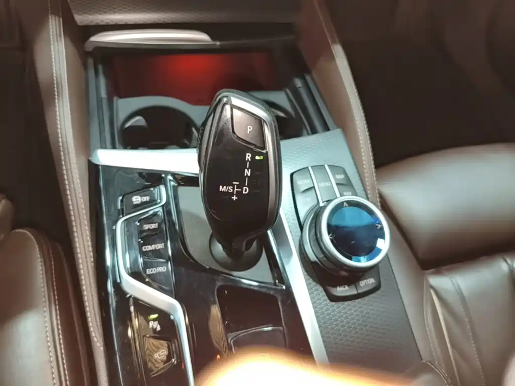 BMW 5 Series (Import) — фото 14