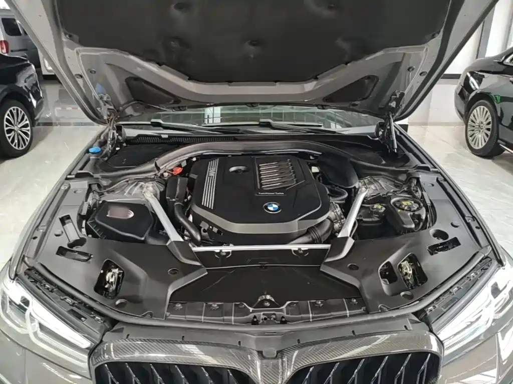 BMW 5 Series (Import) — фото 20