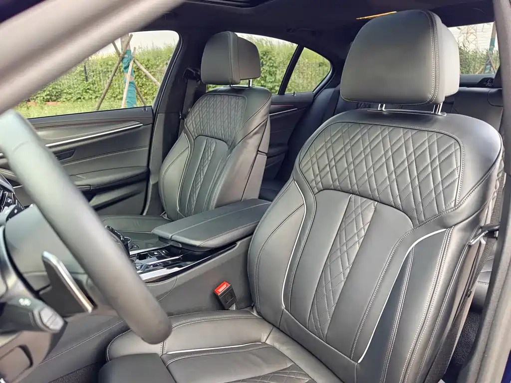 BMW 5 Series (Import) — фото 14